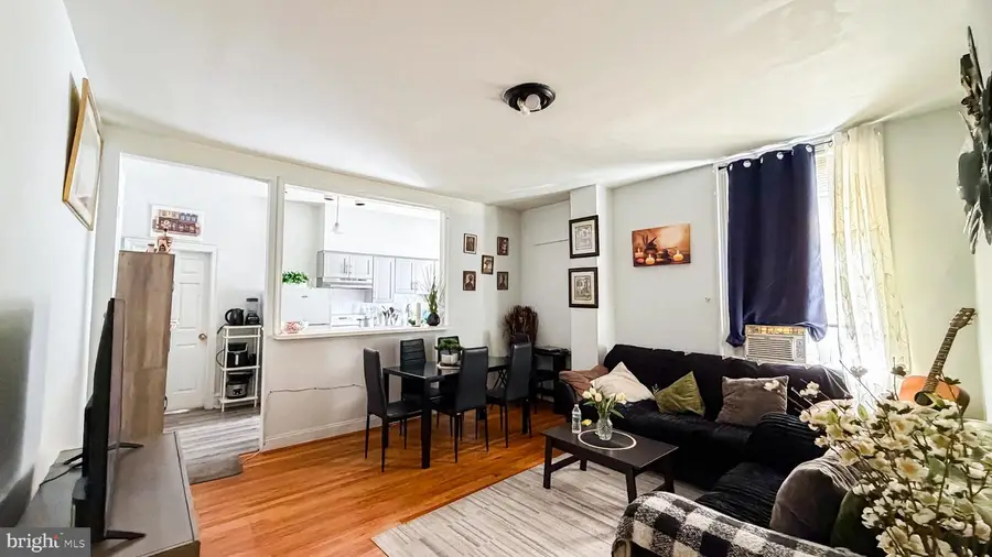 1627 Jackson St, Philadelphia, PA 19145 - #2