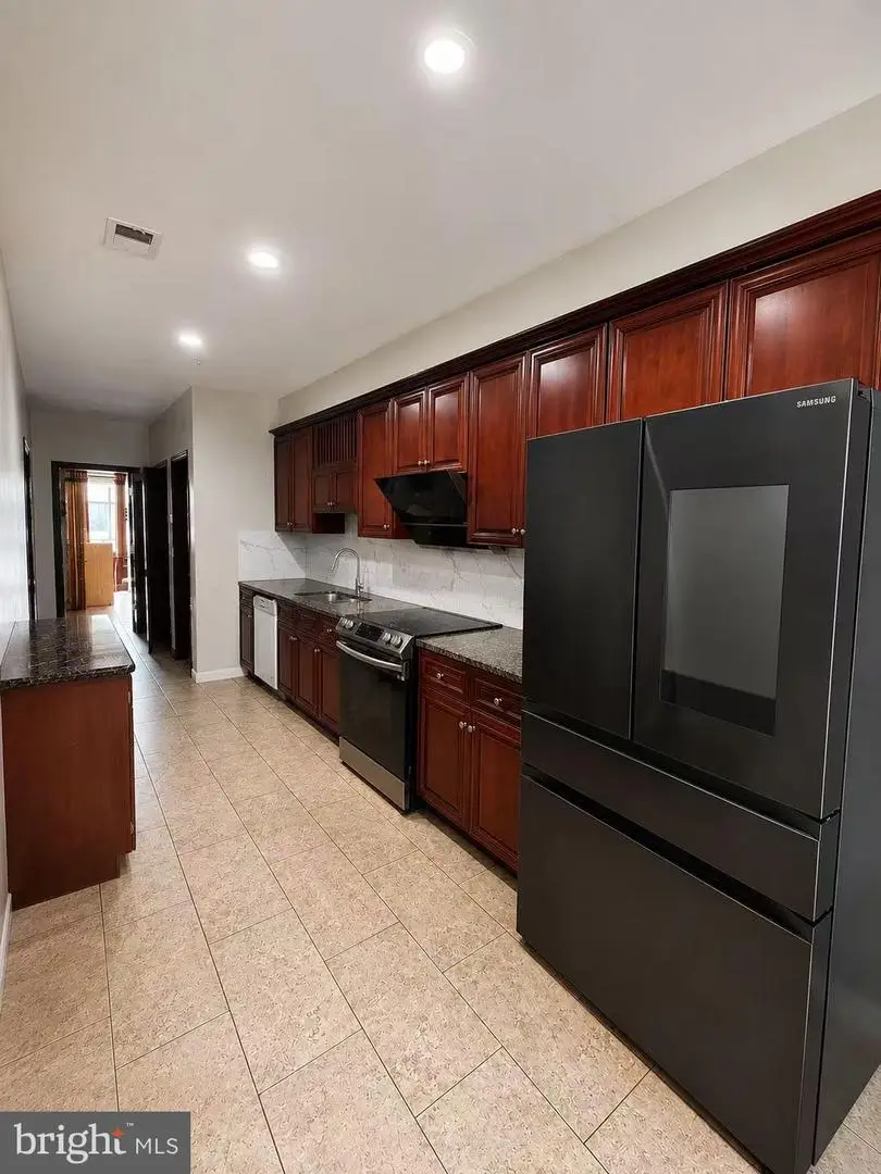 211 N Camac St #4c, Philadelphia, PA 19107 - #2