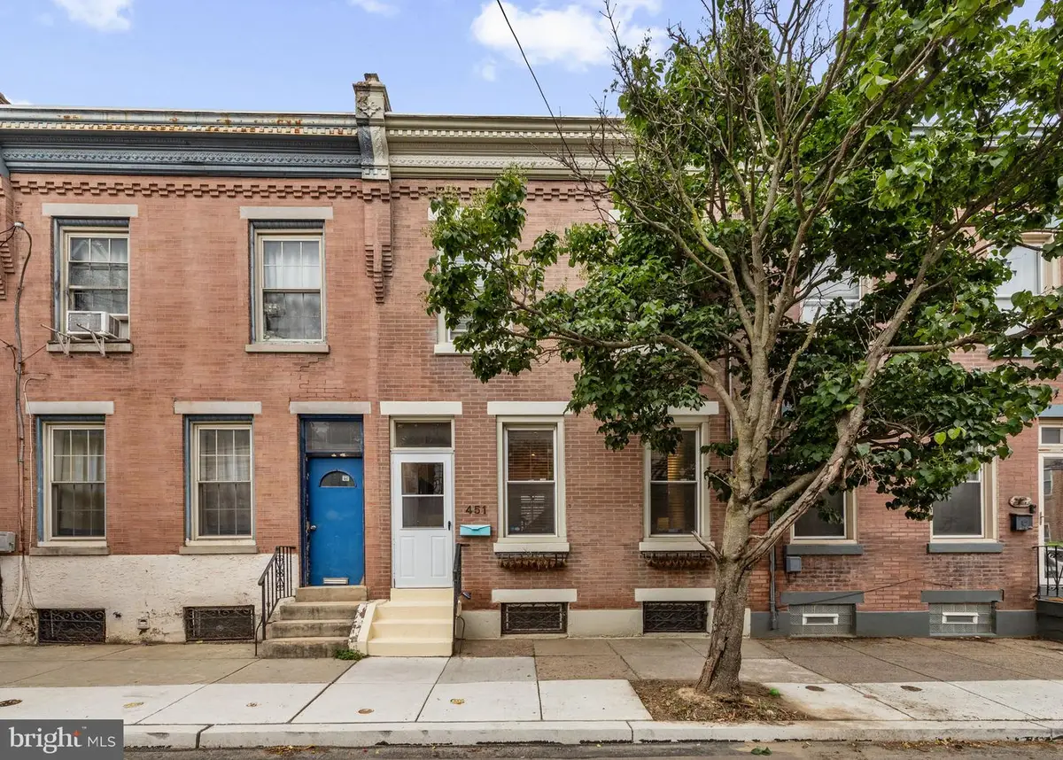 451 Belgrade St, Philadelphia, PA 19125 - #1