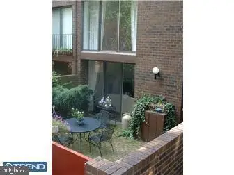 25 Saint James Ct #41, Philadelphia, PA 19106 - #2