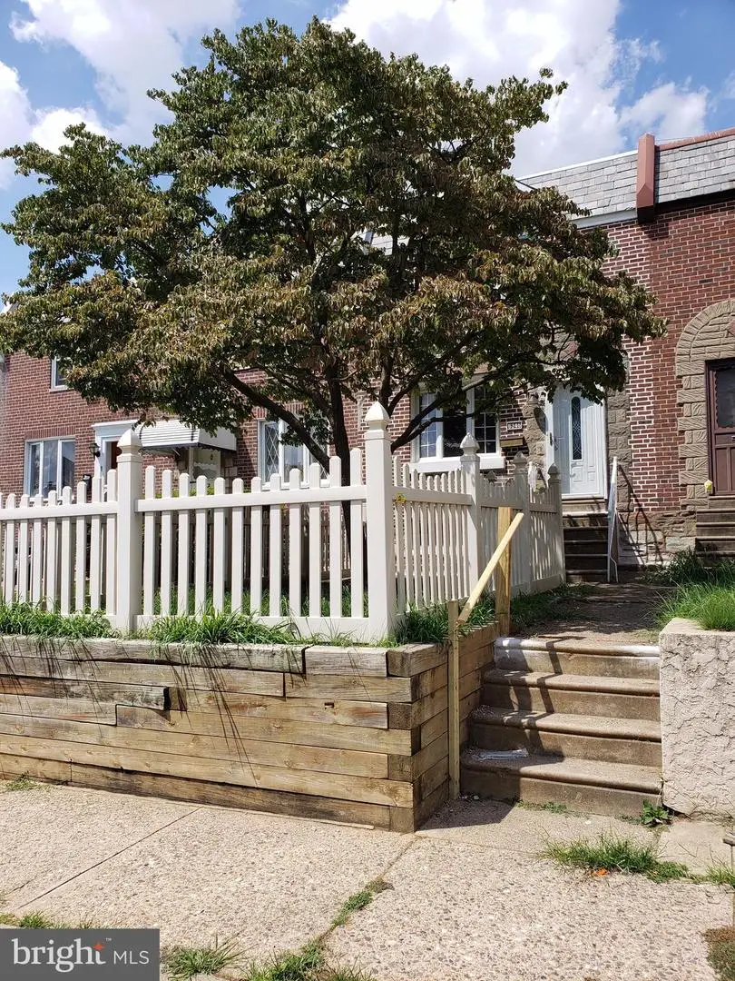 6346 Glenloch St, Philadelphia, PA 19135 - #1