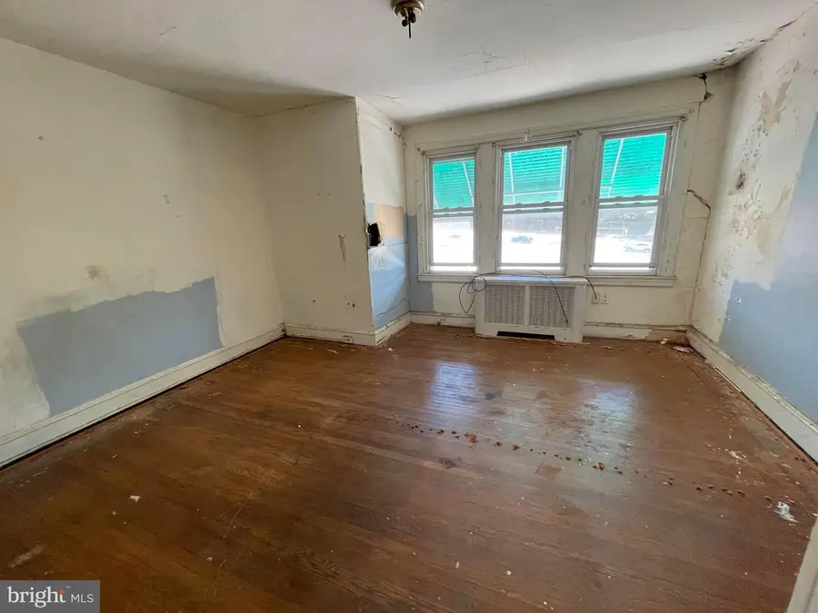 5718 W Oxford St, Philadelphia, PA 19131 - #3