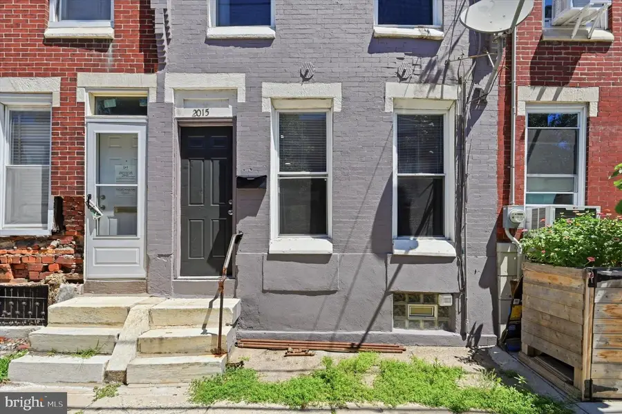2015 Mountain St, Philadelphia, PA 19145 - #3