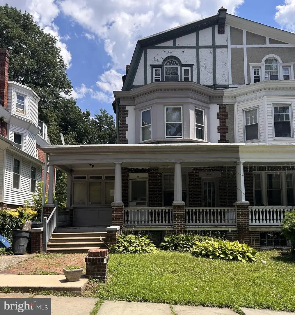 438 W Harvey St, Philadelphia, PA 19144 - #1