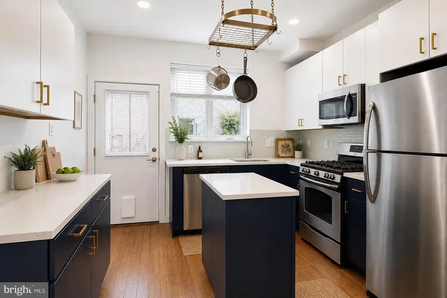 2105 E Hagert St, Philadelphia, PA 19125 - #3