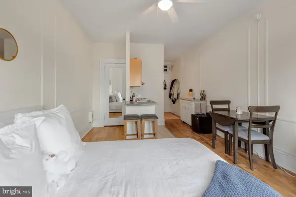 1324-00 Locust St #1523, PHILADELPHIA, PA 19107