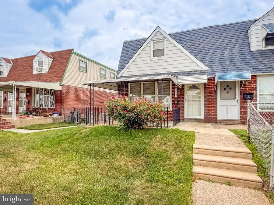 3457 Aubrey Ave, Philadelphia, PA 19114 - #2