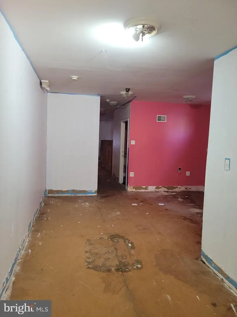 5944 Walnut St, Philadelphia, PA 19139 - #2