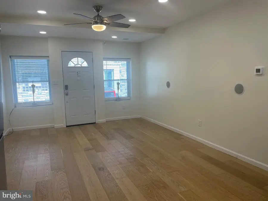 1652 S Etting St, Philadelphia, PA 19145 - #2
