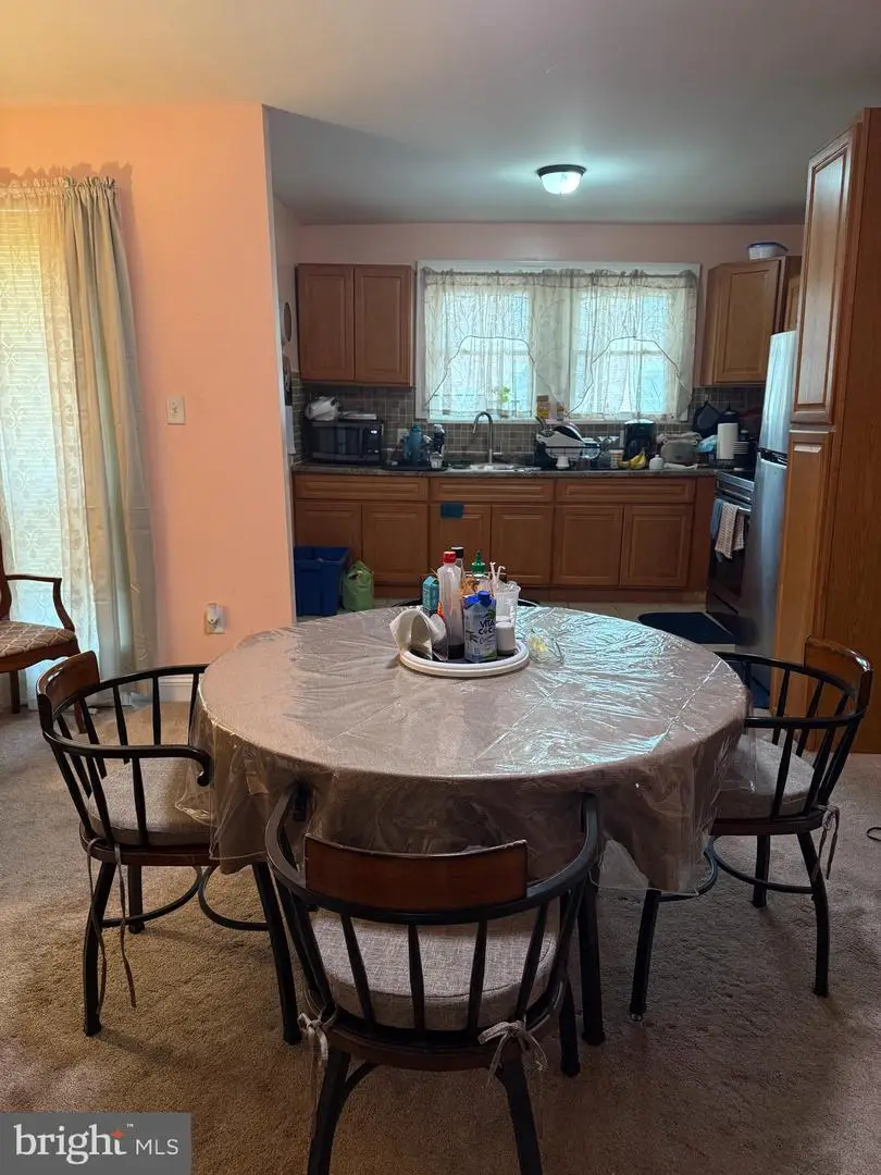 6067 Cedarhurst St, Philadelphia, PA 19143 - #3