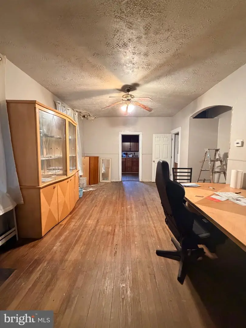 132 Delphine St, Philadelphia, PA 19120 - #2