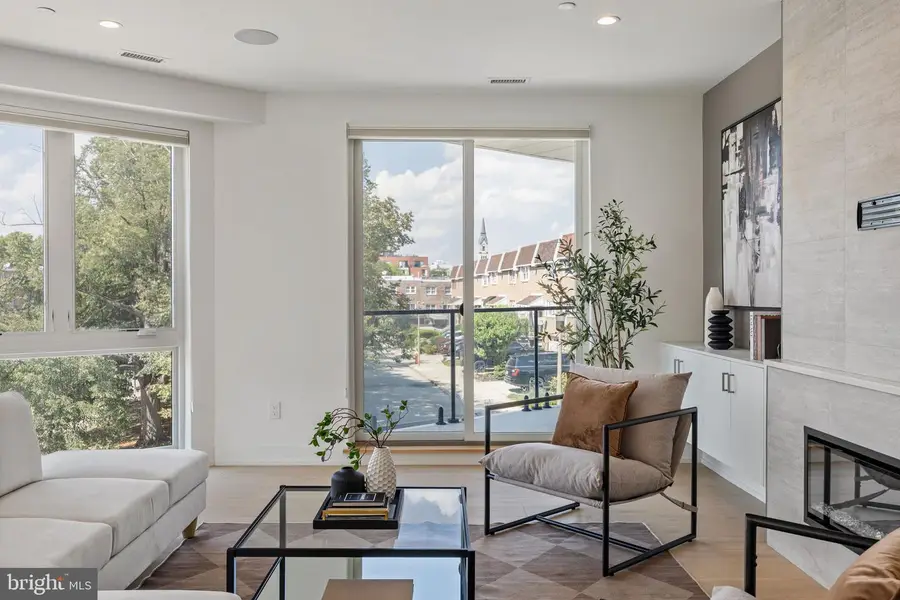 527 Brown St, Philadelphia, PA 19123 - #3