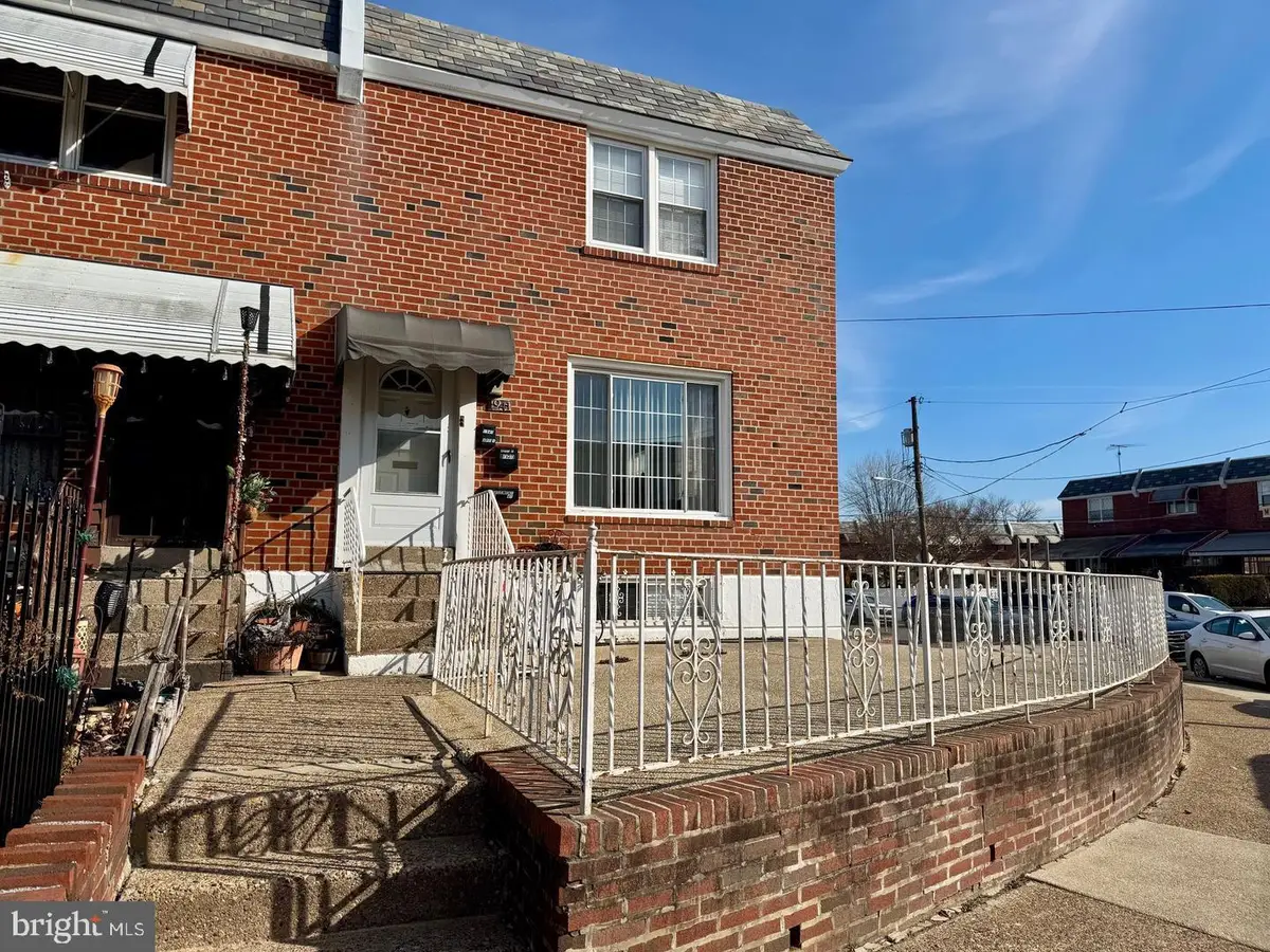 1941 S 30th St, Philadelphia, PA 19145 - #1