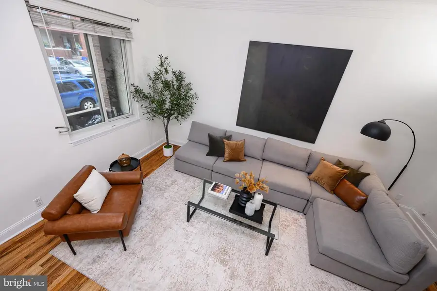 2521 S 17th St, Philadelphia, PA 19145 - #3