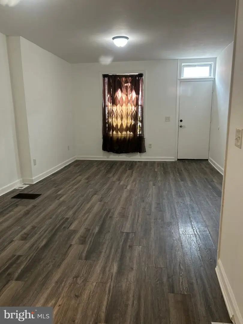 2930 W Arizona St, Philadelphia, PA 19132 - #1