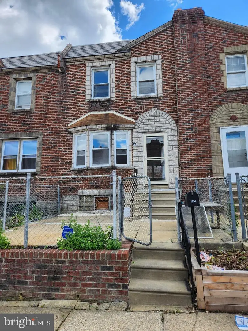 1352 Fanshawe St, Philadelphia, PA 19111 - #1