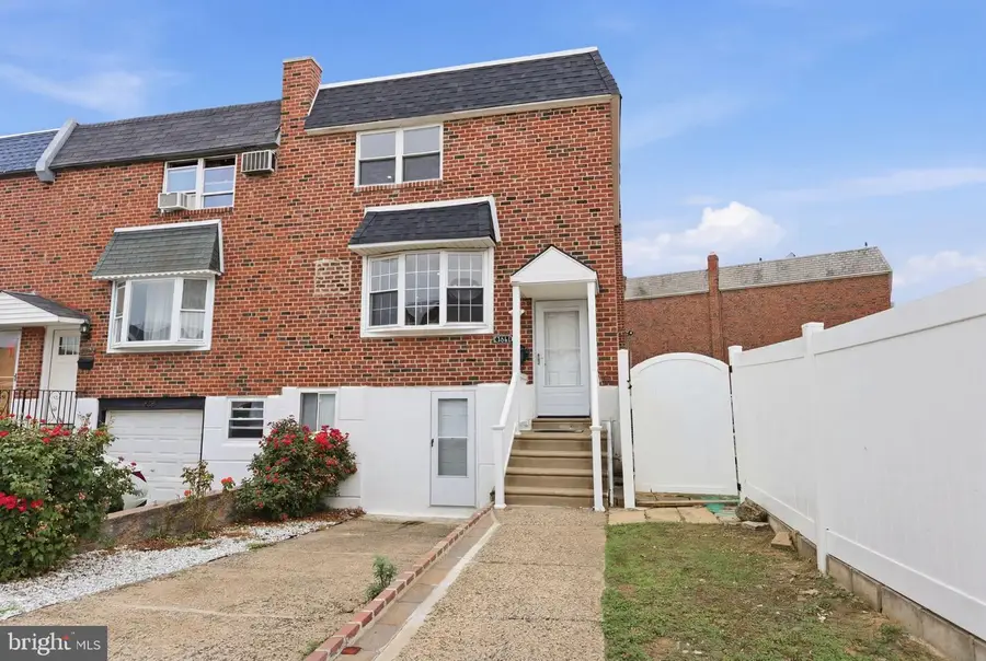 3811 Salina Rd, Philadelphia, PA 19154 - #2