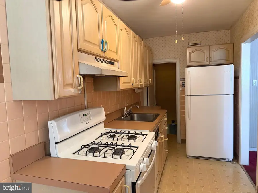 6620 Revere St, Philadelphia, PA 19149 - #2