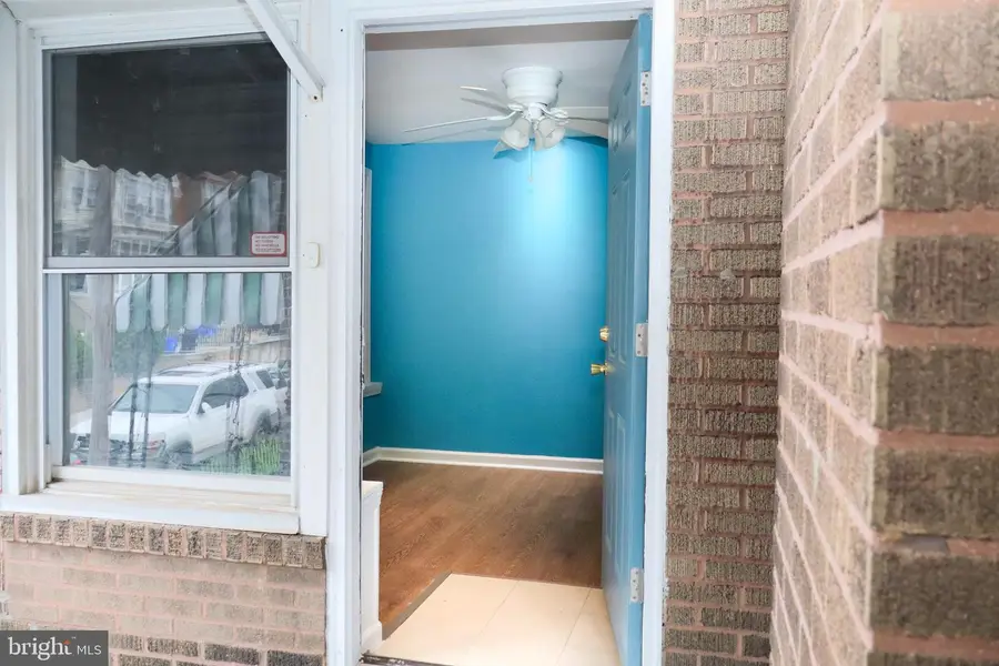 6630 Dorel St, Philadelphia, PA 19142 - #2