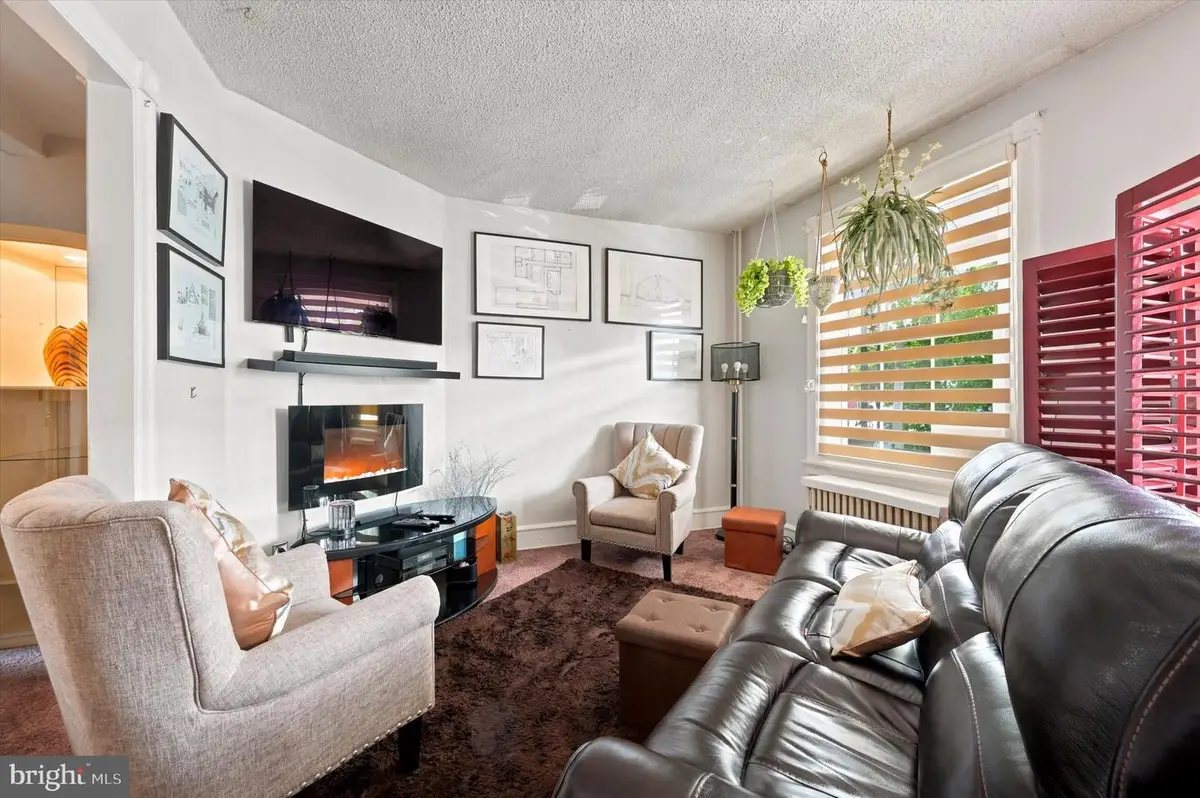 232 S Cecil St, Philadelphia, PA 19139 - #1