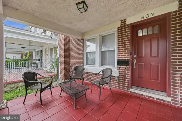 863 E Price St, PHILADELPHIA, PA 19138