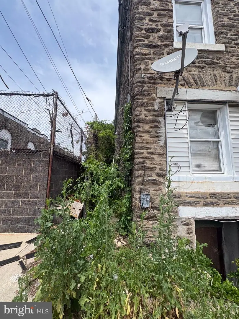 2037 W Toronto St, Philadelphia, PA 19132 - #2