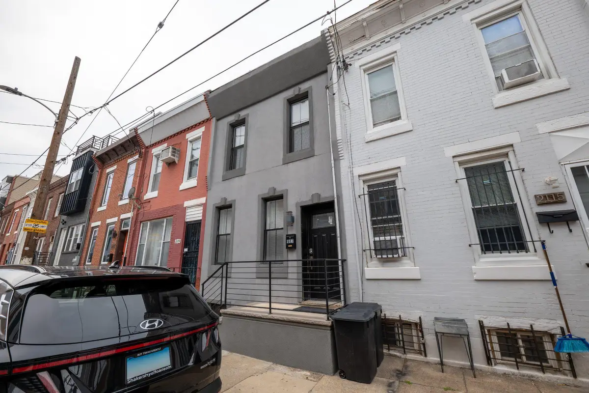 2117 Mountain St, Philadelphia, PA 19145 - #1