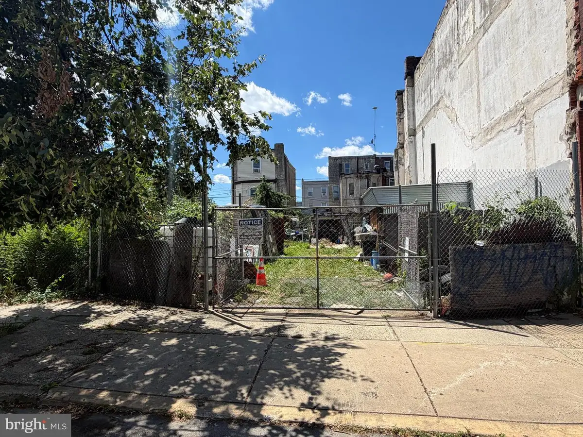 2602 N 11th St, Philadelphia, PA 19133 - #1