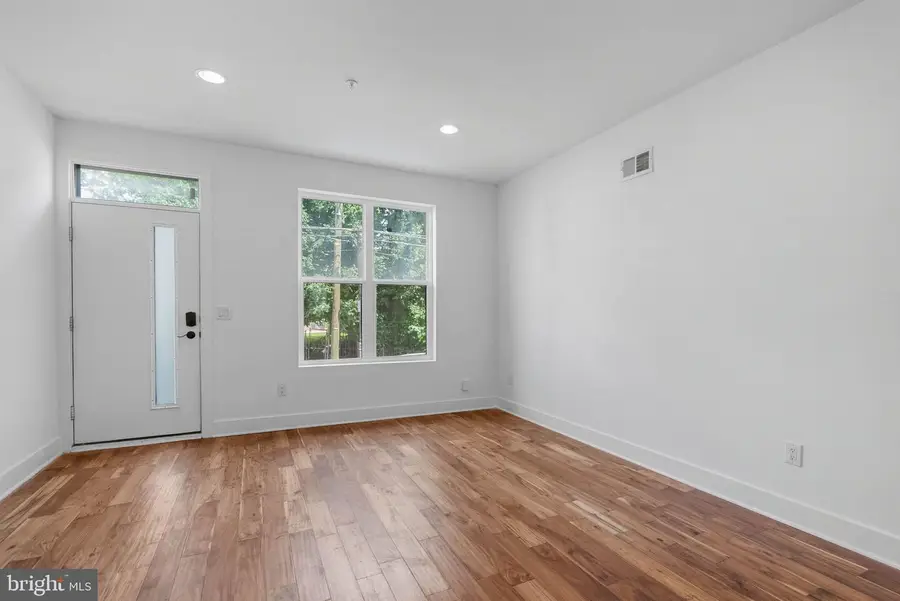 2242 N Howard St, Philadelphia, PA 19133 - #3