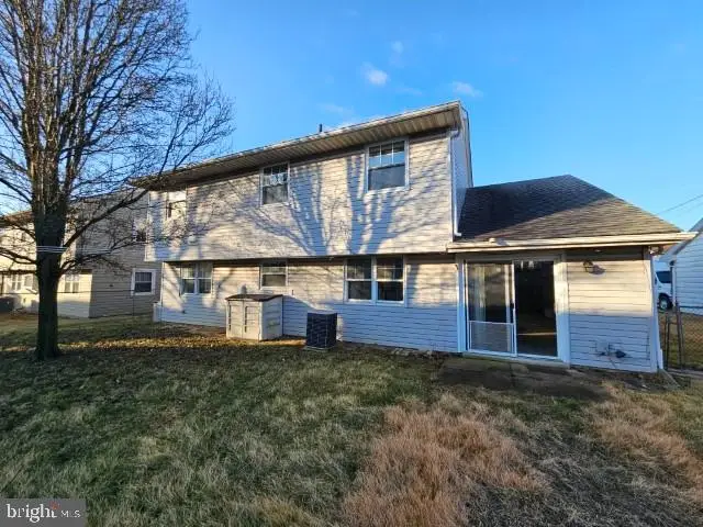 1861 Greymont St, Philadelphia, PA 19116 - #2