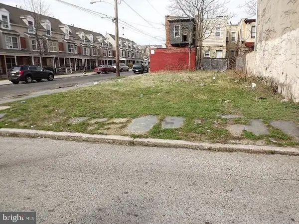 2241 Page St, PHILADELPHIA, PA 19121