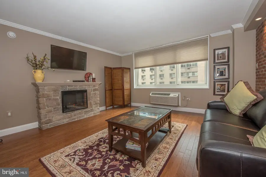 1901 John F Kennedy Blvd #1512, Philadelphia, PA 19103 - #2
