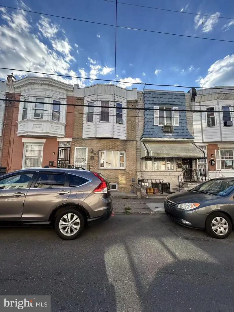 2612 S 8th St, Philadelphia, PA 19148 - #1