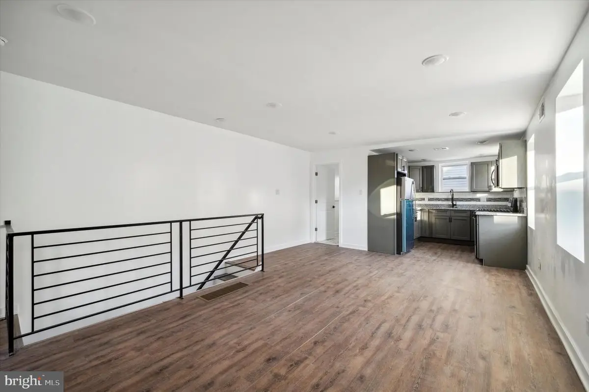 1231 N 16th St, Philadelphia, PA 19121 - #1