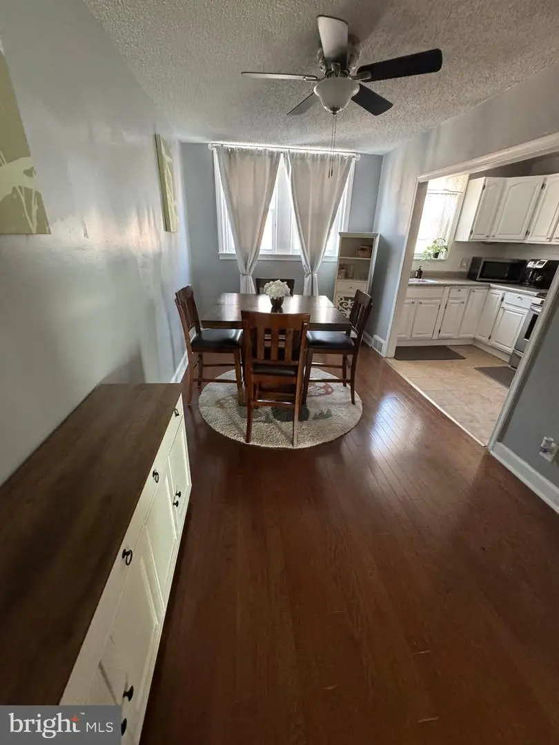 2526 S Bellford St, Philadelphia, PA 19153 - #3