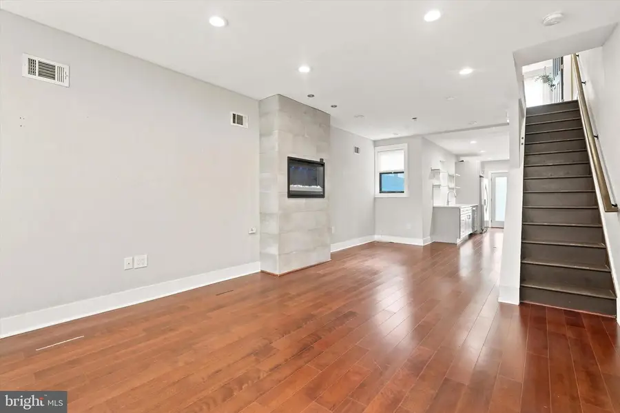 1321 N Dover St, Philadelphia, PA 19121 - #2