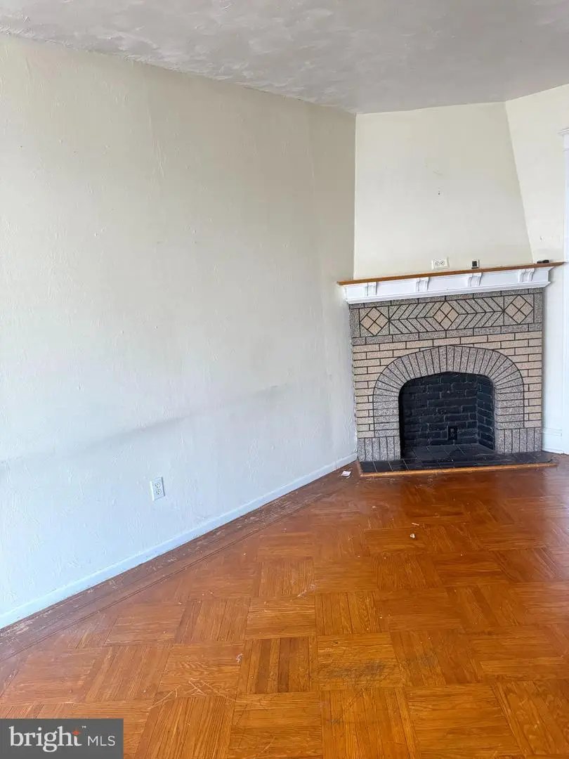 653 Gerhard St, Philadelphia, PA 19128 - #3