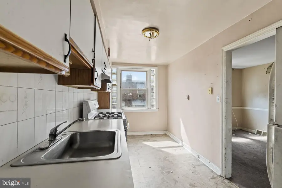 7424 Ruskin Rd, Philadelphia, PA 19151 - #2