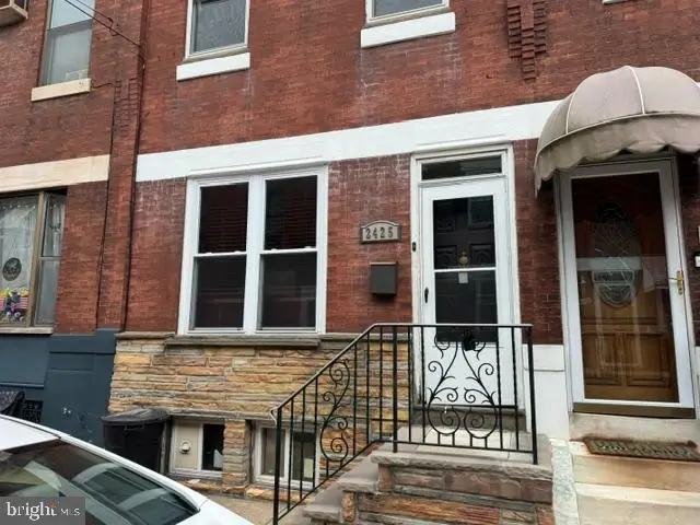 2425 S Rosewood St, Philadelphia, PA 19145 - #1