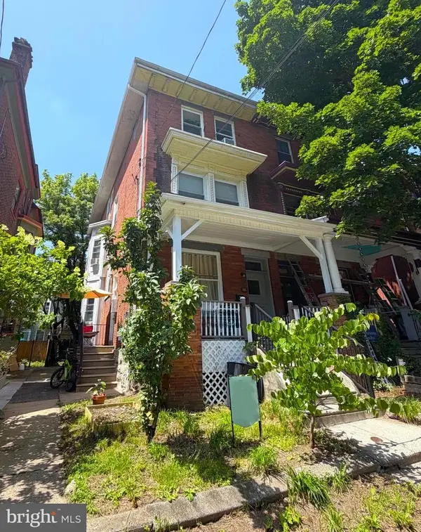 824 S St Bernard St, PHILADELPHIA, PA 19143