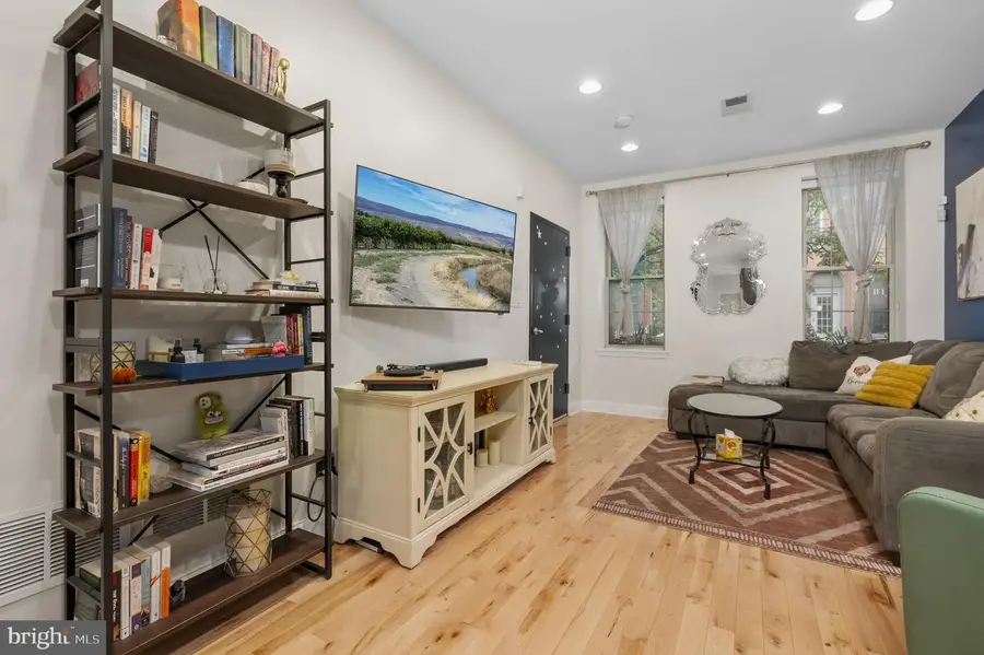 1814 Frankford Ave #a, Philadelphia, PA 19125 - #3