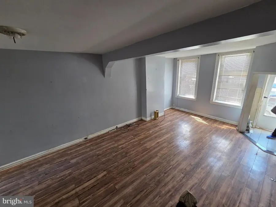 2831 N Howard St, Philadelphia, PA 19133 - #3