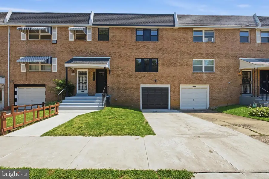 861 N 7th St, Philadelphia, PA 19123 - #2
