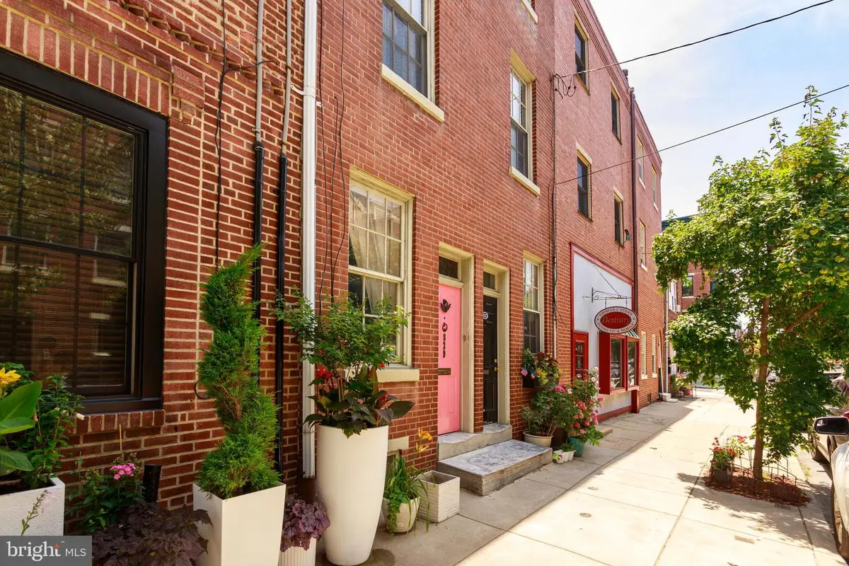 829 S 2nd St, Philadelphia, PA 19147 - #1