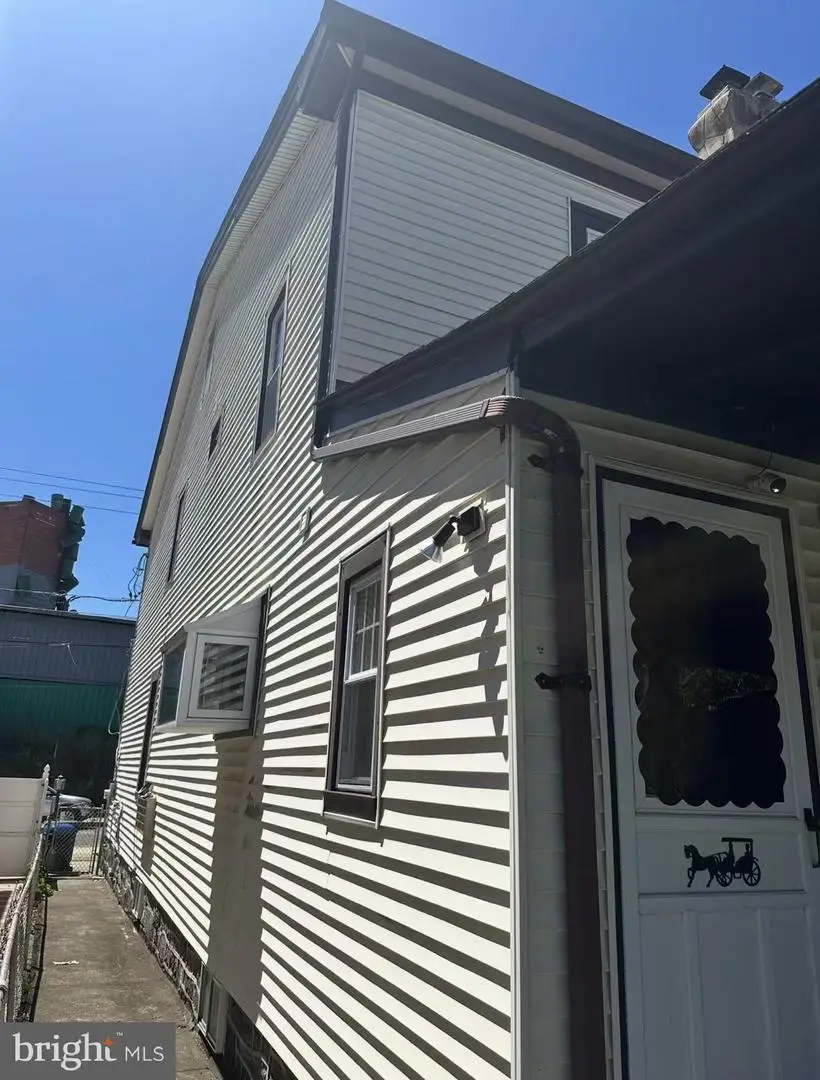 8072 Craig St, Philadelphia, PA 19136 - #2