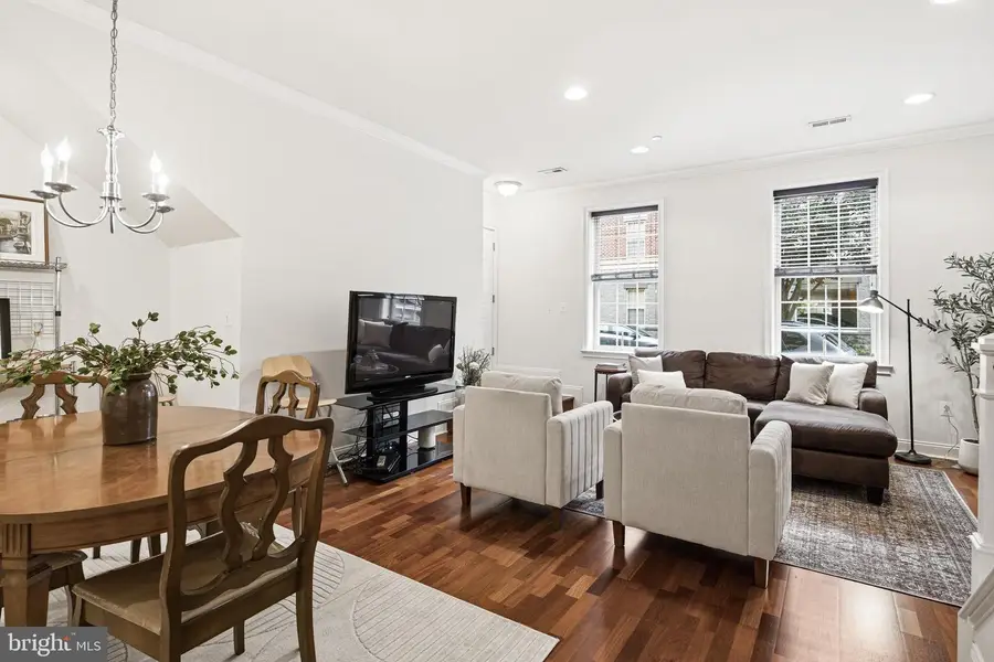 606 Admirals Way, Philadelphia, PA 19146 - #3