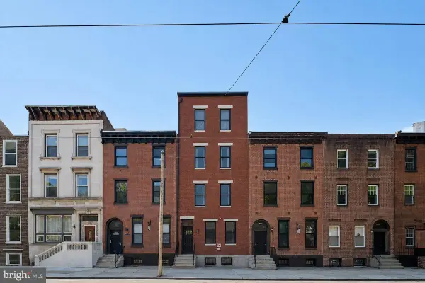 1716-00 W Girard Ave #103, PHILADELPHIA, PA 19130