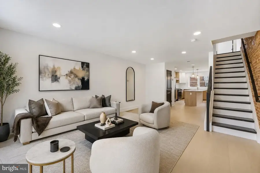1110 Pierce St, Philadelphia, PA 19148 - #2