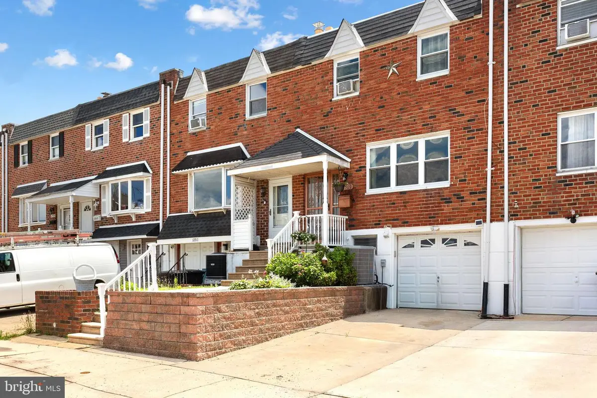 12509 Chilton Rd, Philadelphia, PA 19154 - #1