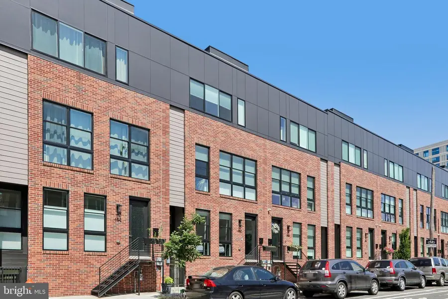 652 N 13th St, Philadelphia, PA 19123 - #2